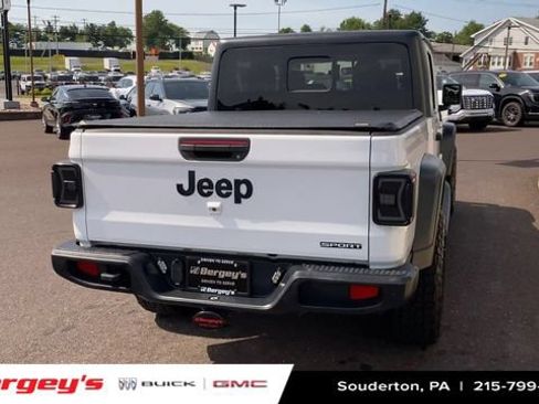 Used 2020 Jeep Gladiator Sport w/ Quick Order Package 24S AWD/4WD image 9