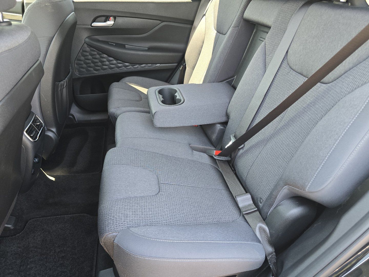 Used 2023 Hyundai Santa Fe SEL AWD/4WD image 33