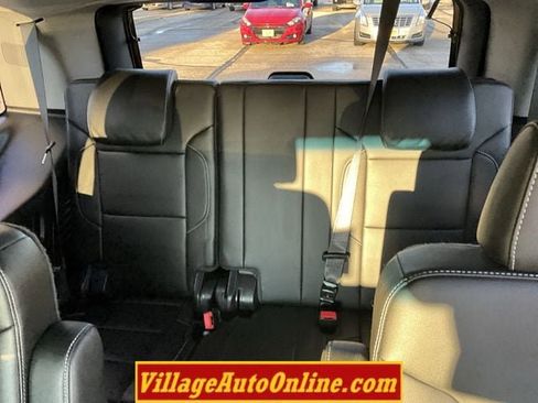 Used 2019 Chevrolet Tahoe LT w/ Z71 Midnight Edition image 23
