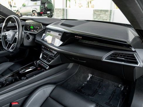 Used 2023 Audi RS e-tron GT w/ Carbon Performance Package image 28