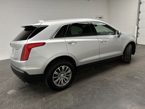 Used 2017 Cadillac XT5 Luxury image 10