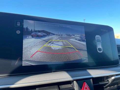 Used 2025 Kia K5 LXS image 17