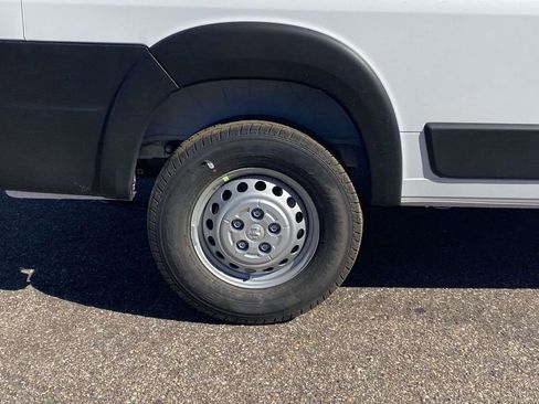 New 2026 RAM ProMaster 2500 w/ Convenience Group image 7