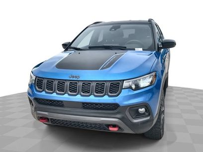 Used 2025 Jeep Compass Trailhawk