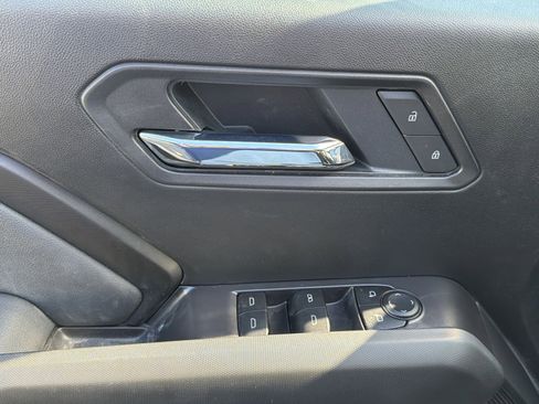 New 2026 GMC Canyon Elevation w/ Convenience Package image 15