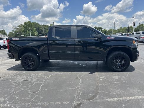 Used 2023 Chevrolet Silverado 1500 LT Trail Boss w/ Protection Package AWD/4WD image 9
