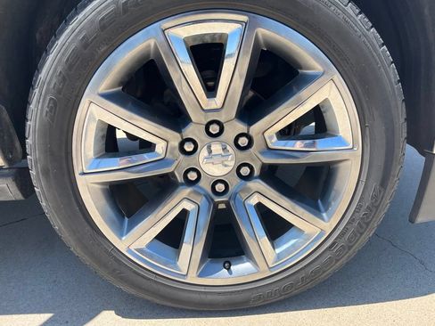 Used 2015 Chevrolet Tahoe LTZ RWD image 8