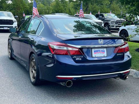 Used 2017 Honda Accord Sport image 3