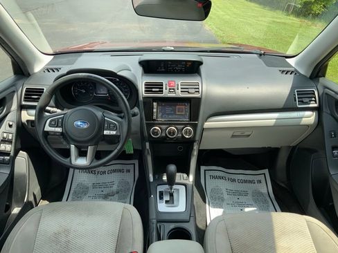 Used 2017 Subaru Forester 2.5i Premium AWD/4WD image 16