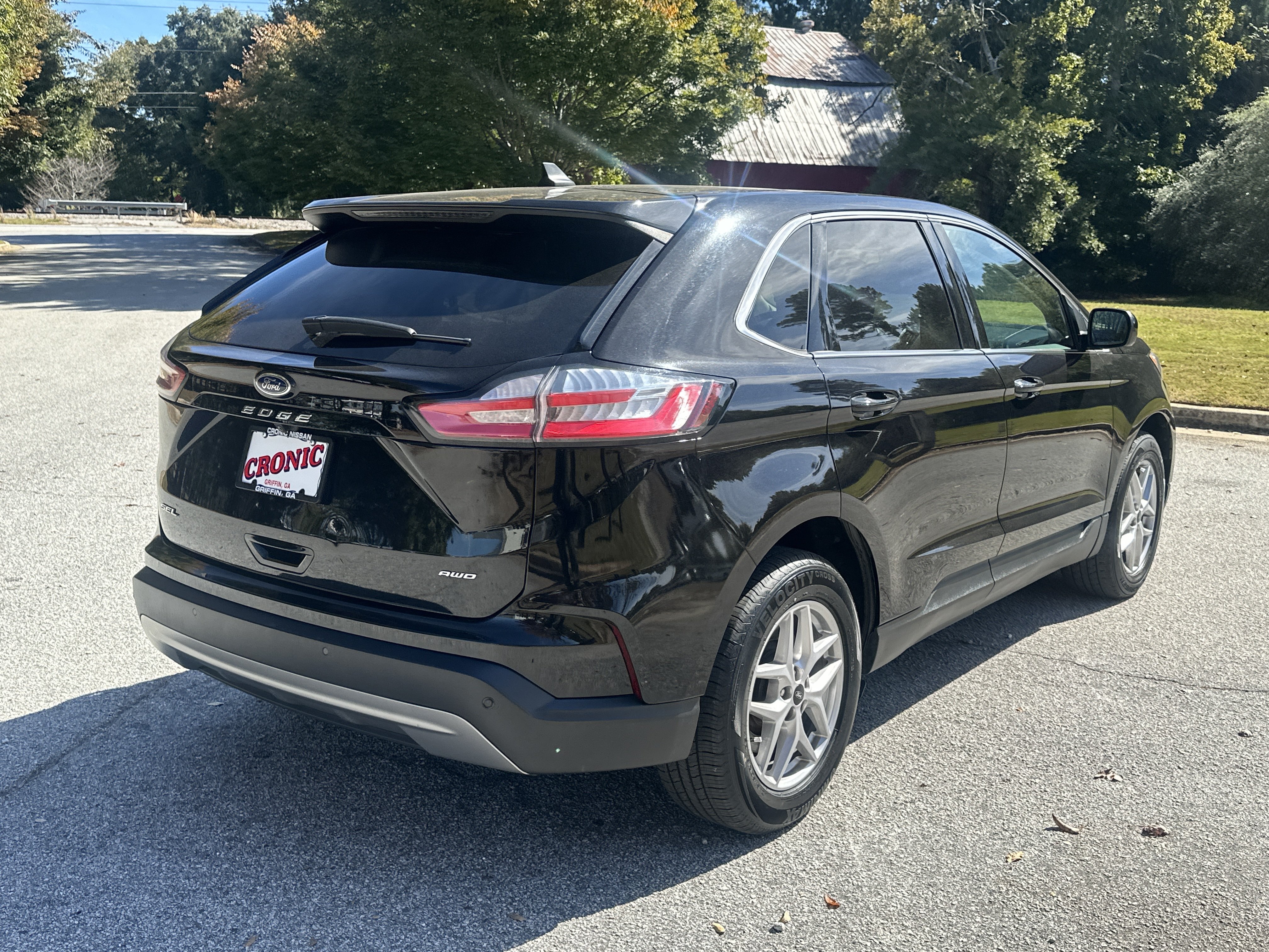 Used 2024 Ford Edge SEL AWD/4WD image 5