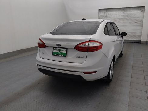 Used 2019 Ford Fiesta SE FWD image 7