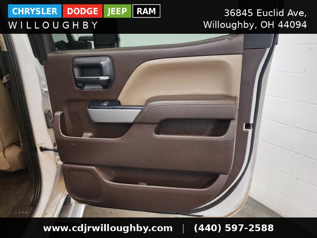 Used 2018 Chevrolet Silverado 1500 LTZ Z71 AWD/4WD image 32
