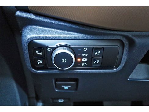 Used 2024 Ford Bronco Outer Banks AWD/4WD image 18