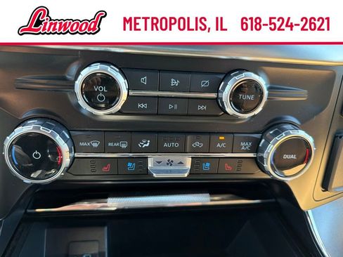 Used 2023 Ford F150 Lariat w/ Trailer Tow Package AWD/4WD image 24