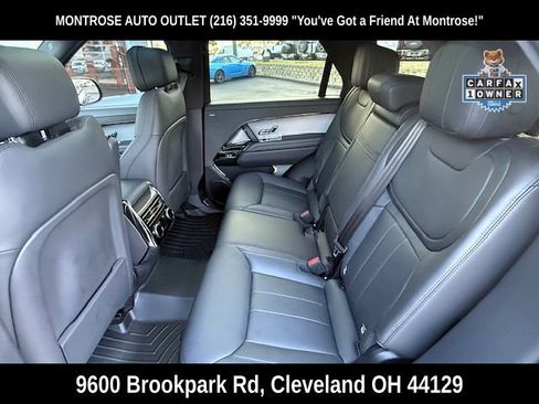 Used 2025 Land Rover Range Rover Sport SE image 14