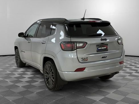 Used 2022 Jeep Compass High Altitude AWD/4WD image 3