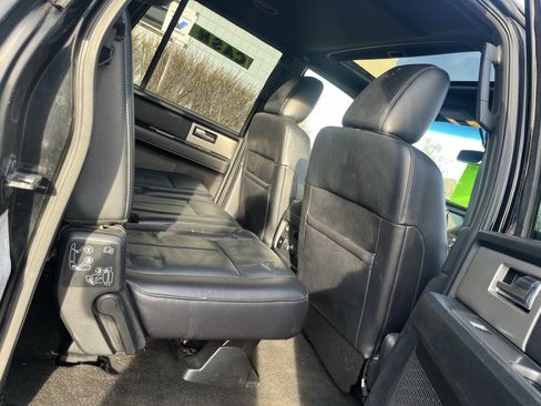 Used 2017 Ford Expedition EL XLT w/ Equipment Group 202A image 17