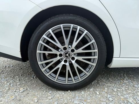 Used 2025 Mercedes-Benz CLA 250 4MATIC image 16