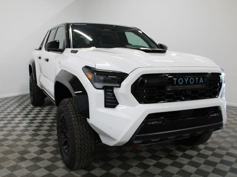 New 2026 Toyota Tacoma TRD Pro AWD/4WD image 3