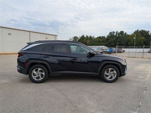 Used 2024 Hyundai Tucson SEL image 2