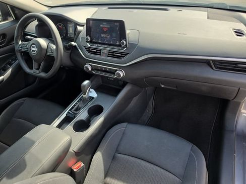 Certified 2025 Nissan Altima 2.5 S FWD image 11