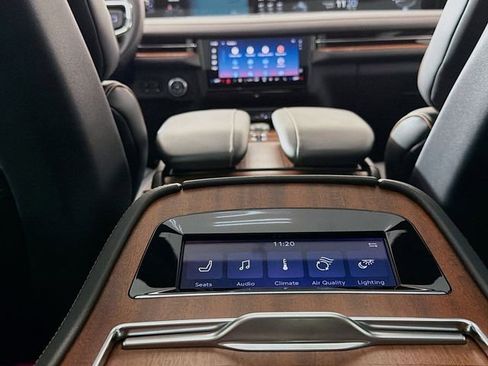 New 2025 Lincoln Navigator Black Label AWD/4WD image 28