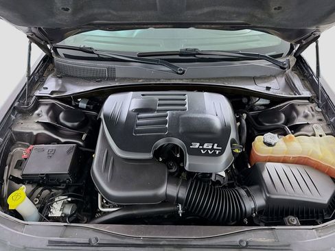 Used 2021 Chrysler 300 S RWD image 31