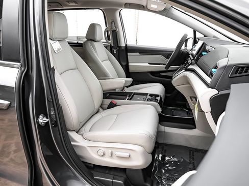 Used 2025 Honda Odyssey EX-L image 36