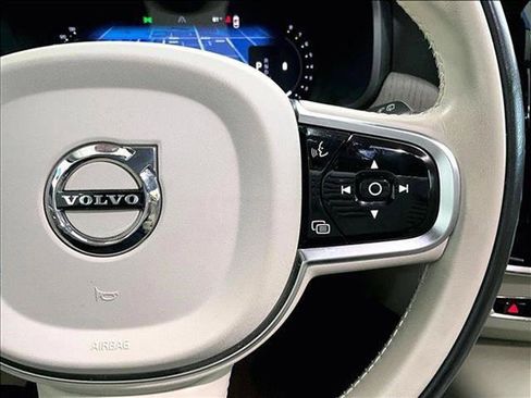 Used 2025 Volvo V90 B6 Cross Country Plus w/ Protection Package Premier AWD/4WD image 21