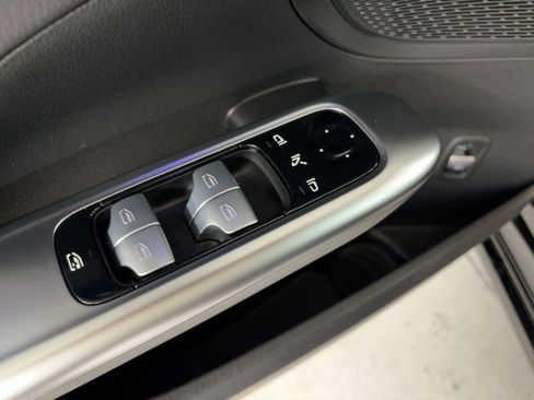 Certified 2025 Mercedes-Benz C 300 Sedan image 13