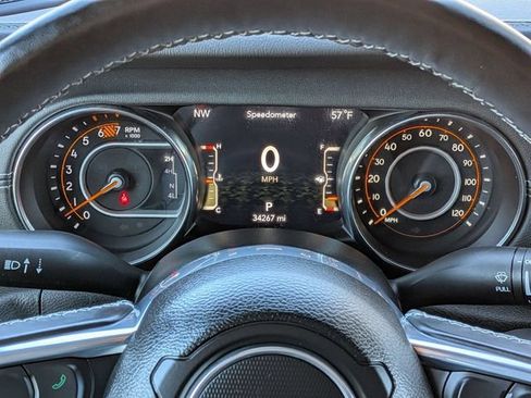 Used 2023 Jeep Wrangler Unlimited Sahara w/ Cold Weather Group AWD/4WD image 26