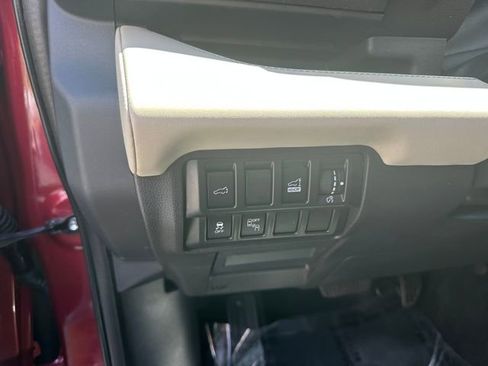 Used 2019 Subaru Ascent Limited w/ Popular Package #2A AWD/4WD image 11