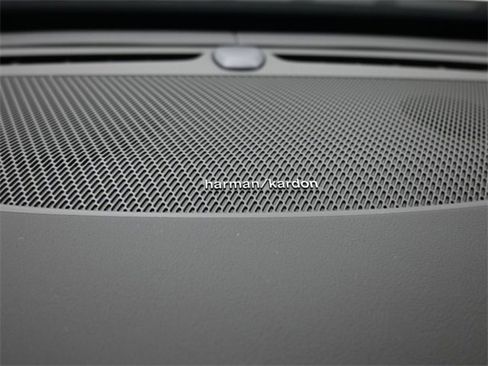 New 2026 Volvo XC90 B6 Plus image 35