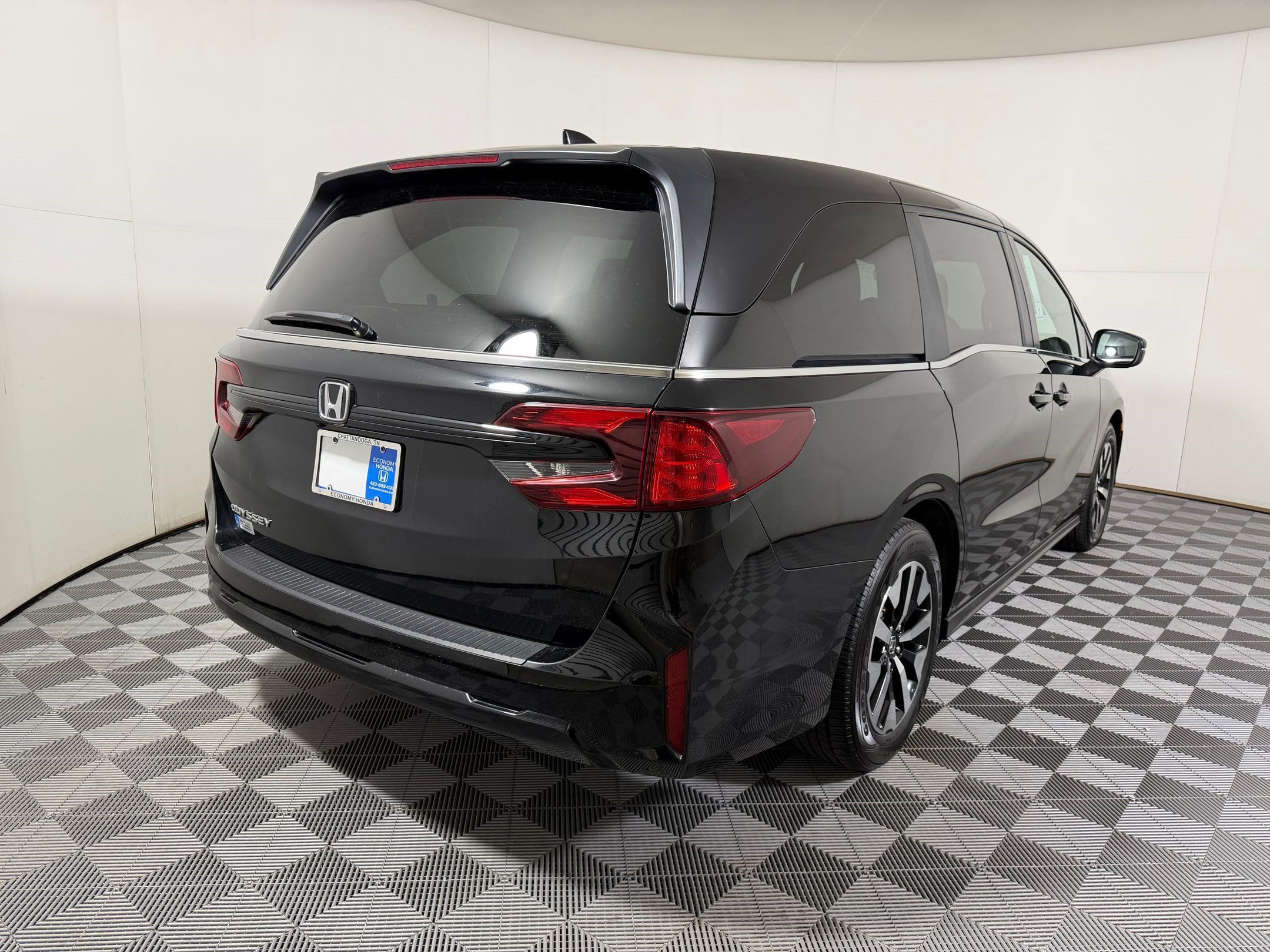 Used 2025 Honda Odyssey EX-L image 22