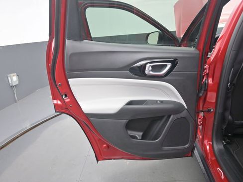 New 2026 Jeep Compass Limited AWD/4WD image 14