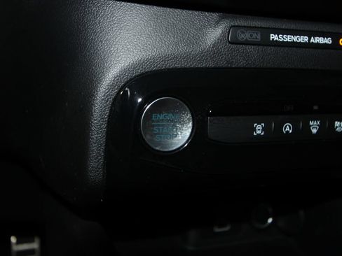 Used 2024 Ford Escape ST-Line w/ Tech Pack #1 AWD/4WD image 12