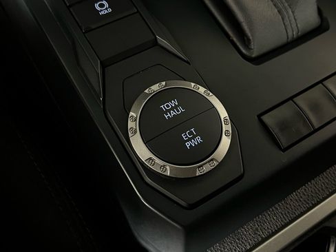 Certified 2024 Toyota Tacoma SR5 image 20