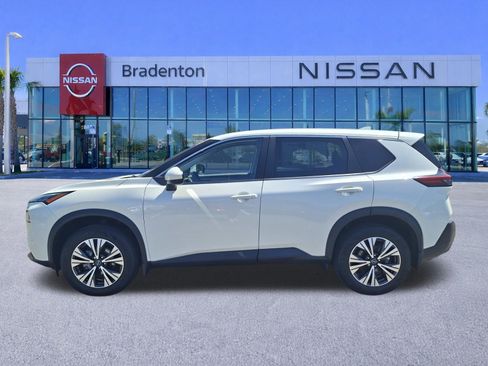 Certified 2023 Nissan Rogue SV image 8