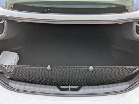 New 2025 Hyundai Sonata Limited image 9