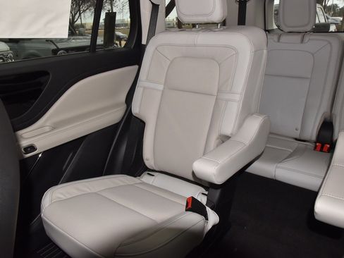 New 2026 Lincoln Aviator Reserve image 27