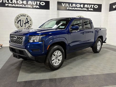 Used 2022 Nissan Frontier SV w/ Technology Package image 7