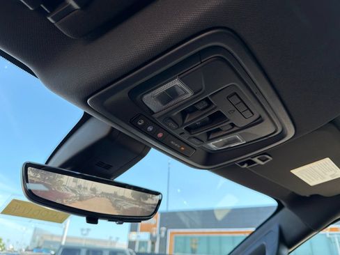 Used 2020 GMC Sierra 1500 AT4 w/ AT4 Premium Package AWD/4WD image 28