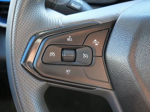 Used 2026 Chevrolet Trax LS w/ LS Convenience Package FWD image 24