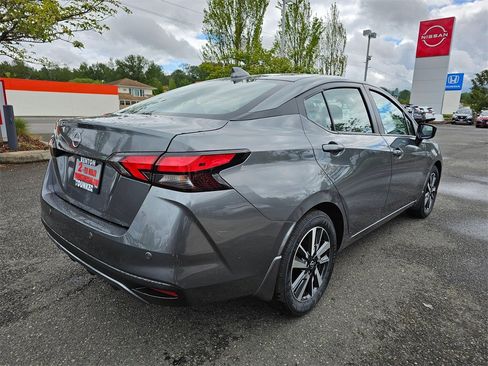 New 2025 Nissan Versa SV w/ Trunk Package image 3
