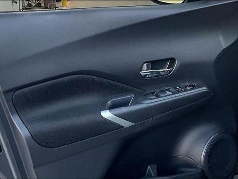 Certified 2024 Nissan Kicks SV image 20