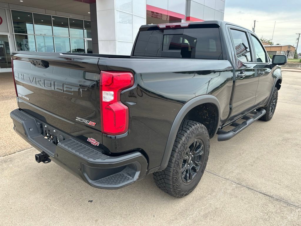 Used 2026 Chevrolet Silverado 1500 ZR2 AWD/4WD image 7