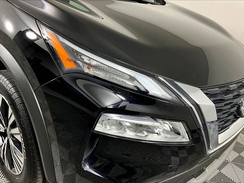 Certified 2023 Nissan Rogue SV image 32