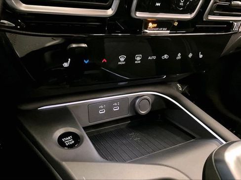 New 2026 Nissan Sentra SV w/ SV Convenience Package image 25