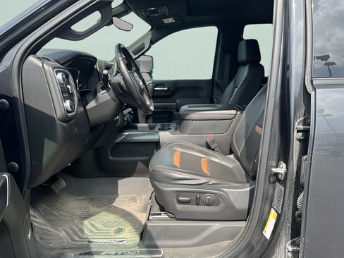 Used 2020 GMC Sierra 2500 AT4 w/ AT4 Premium Package AWD/4WD image 8