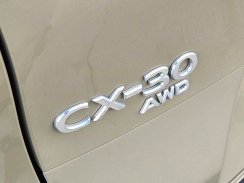 Used 2024 MAZDA CX-30 Carbon AWD/4WD image 9